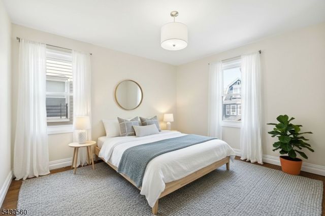 91 Willoughby St, Newark City, NJ 07112