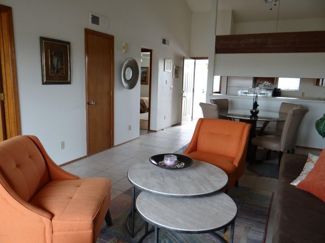 16644 E WESTBY Drive 203, Fountain Hills, AZ 85268