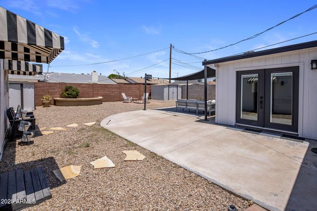 8022 E COLUMBUS Avenue, Scottsdale, AZ 85251