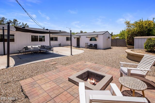 8022 E COLUMBUS Avenue, Scottsdale, AZ 85251