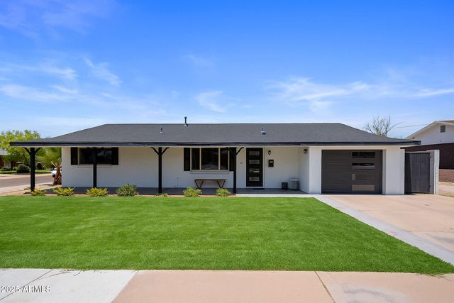 8022 E COLUMBUS Avenue, Scottsdale, AZ 85251