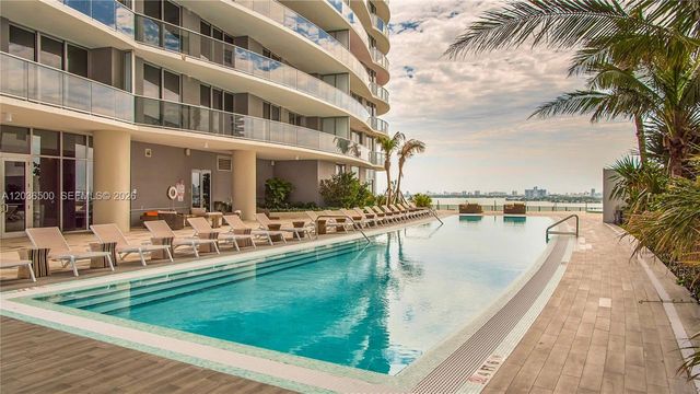 488 NE 18th Street 3007, Miami, FL 33132