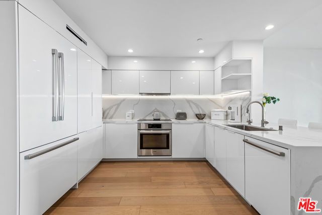 13700 Marina Pointe Drive 925, Marina Del Rey, CA 90292