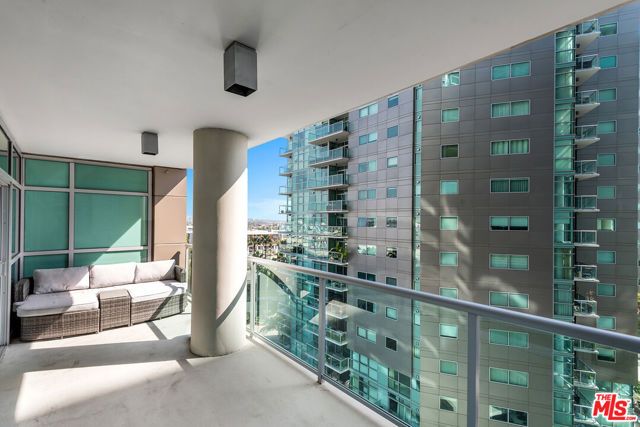 13700 Marina Pointe Drive 925, Marina Del Rey, CA 90292