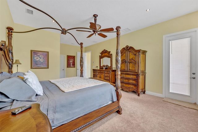 15001 GREEN VALLEY BOULEVARD, Clermont, FL 34711