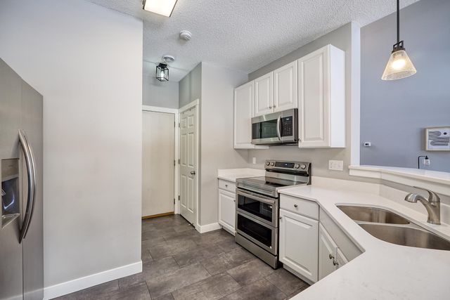 16750 78th Place N, Maple Grove, MN 55311