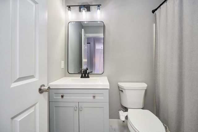 16750 78th Place N, Maple Grove, MN 55311