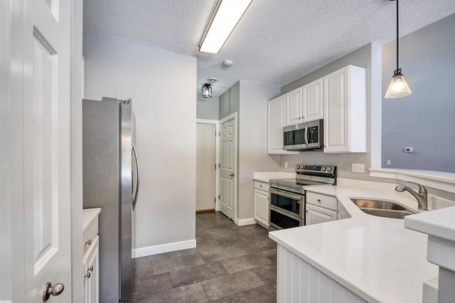 16750 78th Place N, Maple Grove, MN 55311