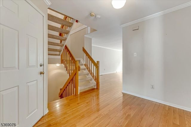 533 W Valley View Ave, Hackettstown Town, NJ 07840