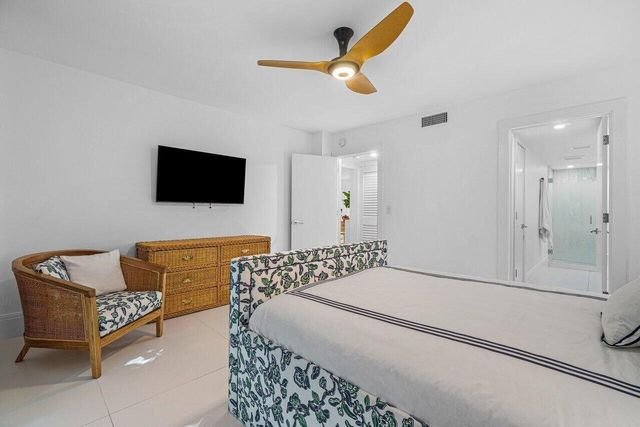 226 Brazilian Avenue 1a, Palm Beach, FL 33480
