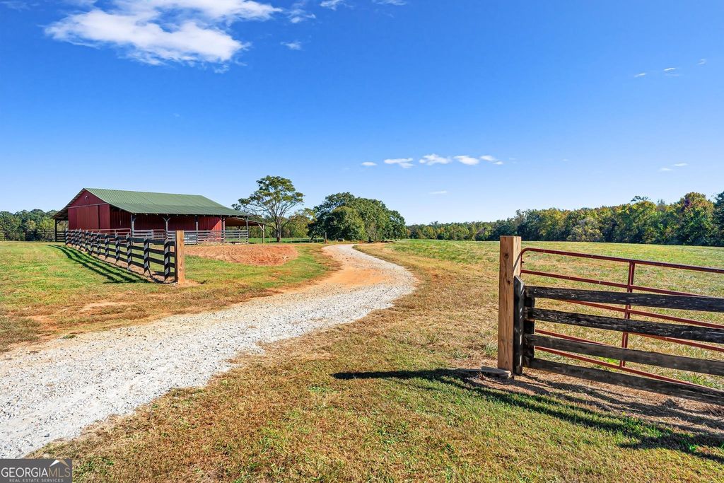 2 The Oaks Drive, Hartwell, GA 30643 — photo 4