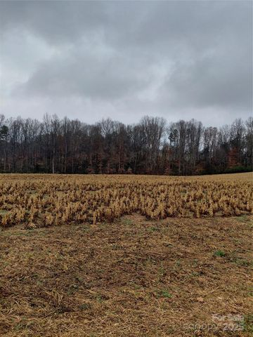 000 Hamlet Road, Harmony, NC 28634