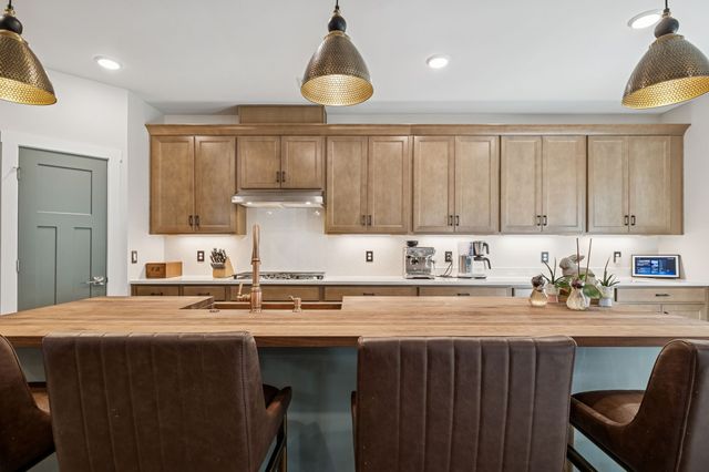 303 Persimmon Way, Lebanon, TN 37087