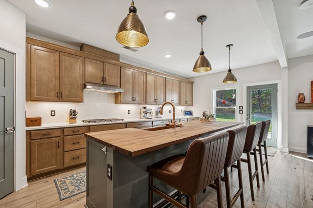 303 Persimmon Way, Lebanon, TN 37087