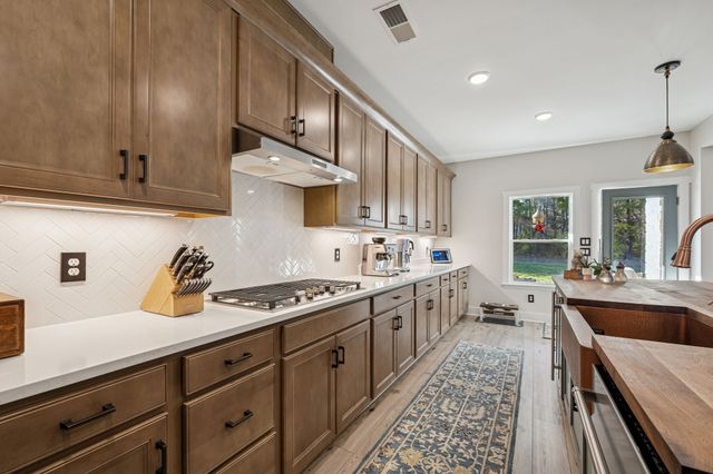 303 Persimmon Way, Lebanon, TN 37087