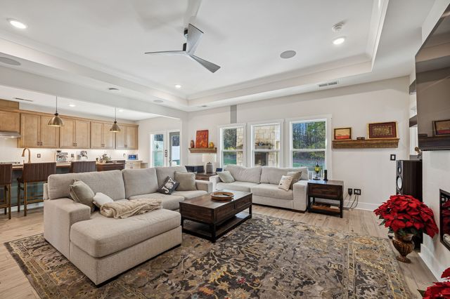 303 Persimmon Way, Lebanon, TN 37087