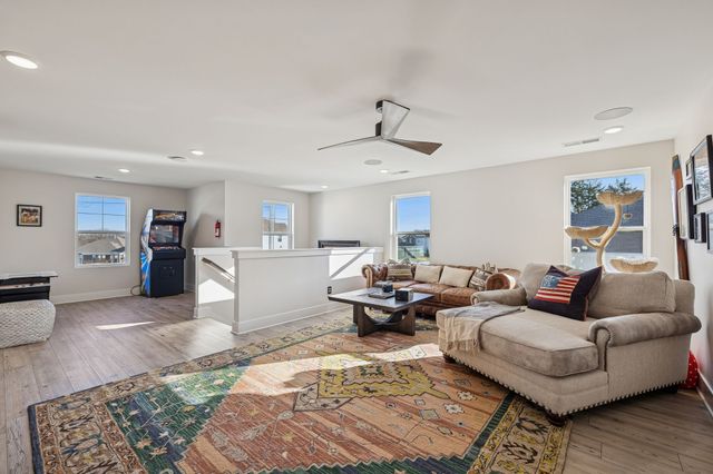 303 Persimmon Way, Lebanon, TN 37087