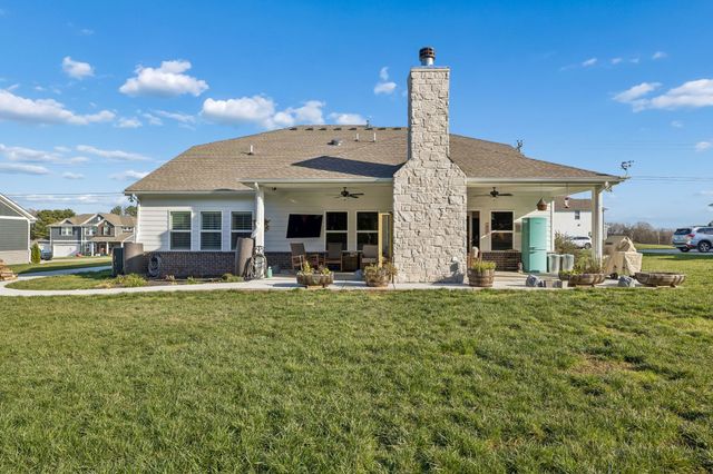 303 Persimmon Way, Lebanon, TN 37087