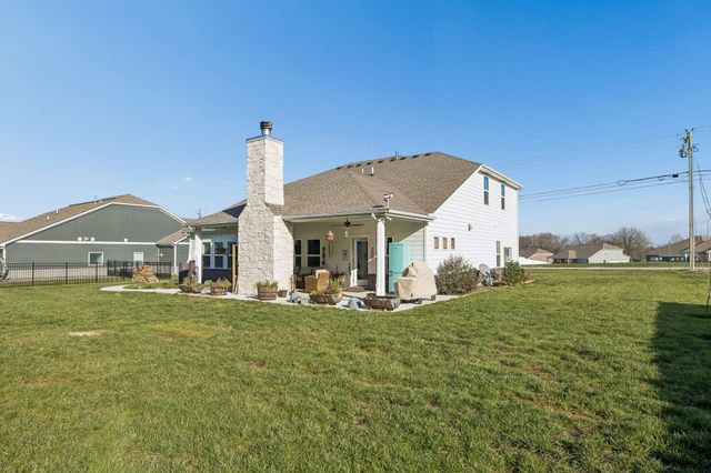 303 Persimmon Way, Lebanon, TN 37087