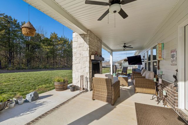 303 Persimmon Way, Lebanon, TN 37087