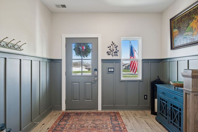 303 Persimmon Way, Lebanon, TN 37087