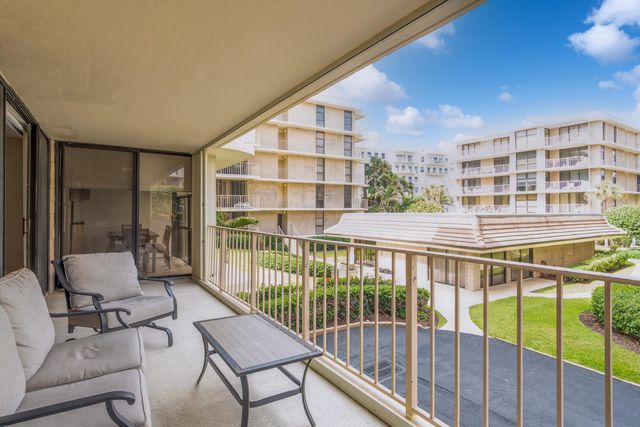 3200 S Ocean Boulevard B104, Palm Beach, FL 33480
