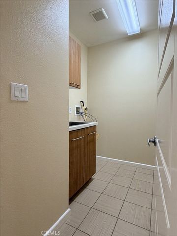 7111 Sheffield Street, Eastvale, CA 92880
