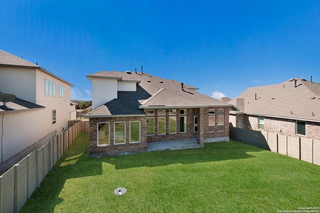 648 Vale Ct, New Braunfels, TX 78132