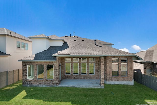 648 Vale Ct, New Braunfels, TX 78132