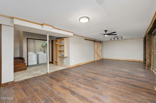 114 Whisper Wood Lane, Johnson City, TN 37601