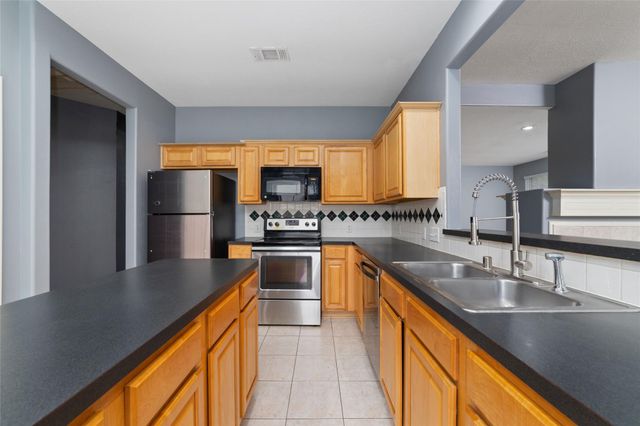 3130 Orchard Bend Drive, Sugar Land, TX 77498