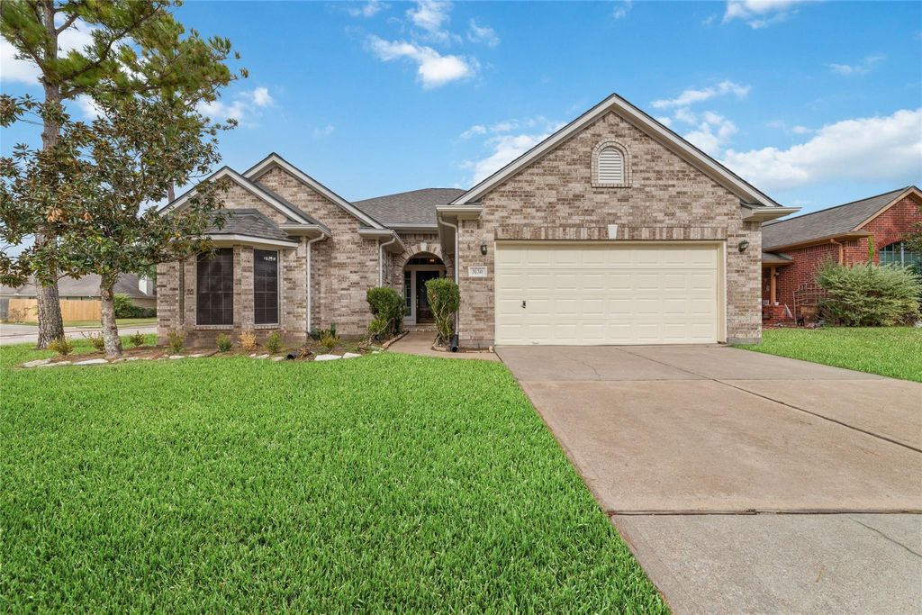 3130 Orchard Bend Drive, Sugar Land, TX 77498
