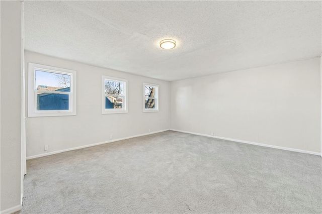 512 Ottawa Street, Leavenworth, KS 66048