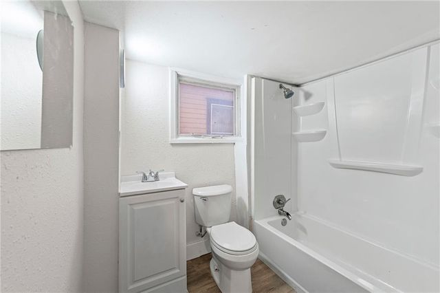 512 Ottawa Street, Leavenworth, KS 66048