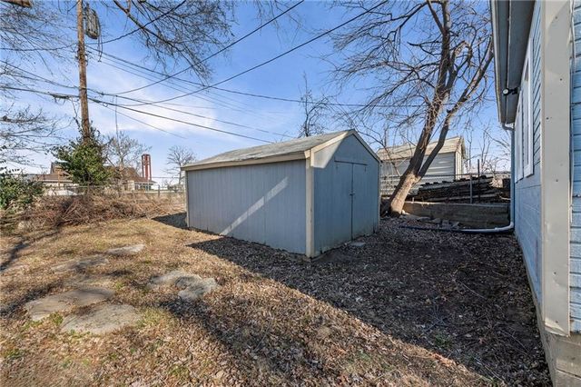 512 Ottawa Street, Leavenworth, KS 66048