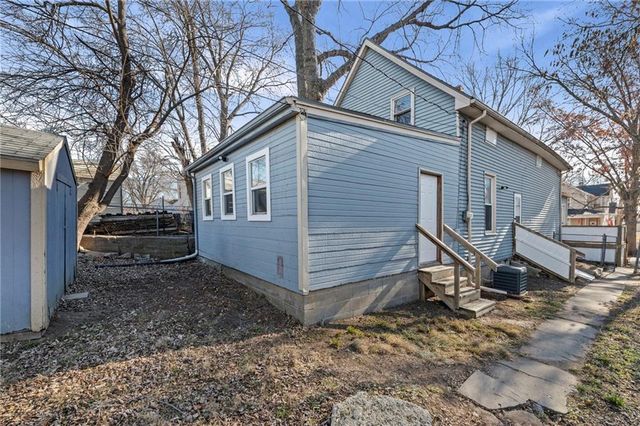 512 Ottawa Street, Leavenworth, KS 66048