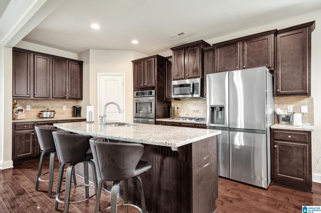 5373 CEDAR CREEK WAY, Bessemer, AL 35022
