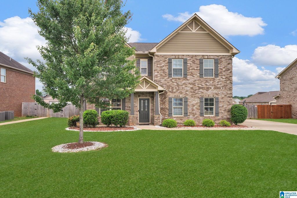 5373 CEDAR CREEK WAY, Bessemer, AL 35022