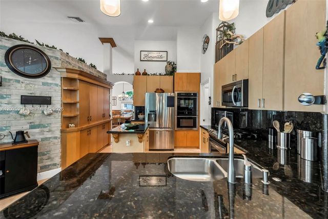 13404 NW 13th Street, Pembroke Pines, FL 33028