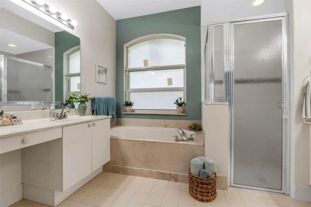 13404 NW 13th Street, Pembroke Pines, FL 33028