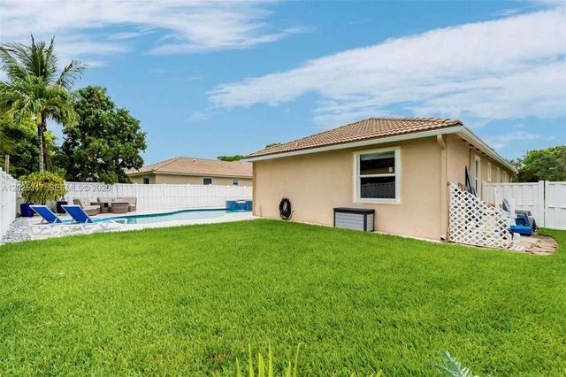 13404 NW 13th Street, Pembroke Pines, FL 33028