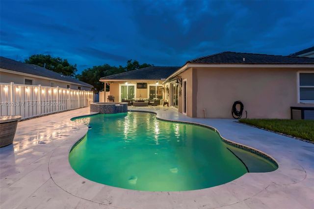13404 NW 13th Street, Pembroke Pines, FL 33028