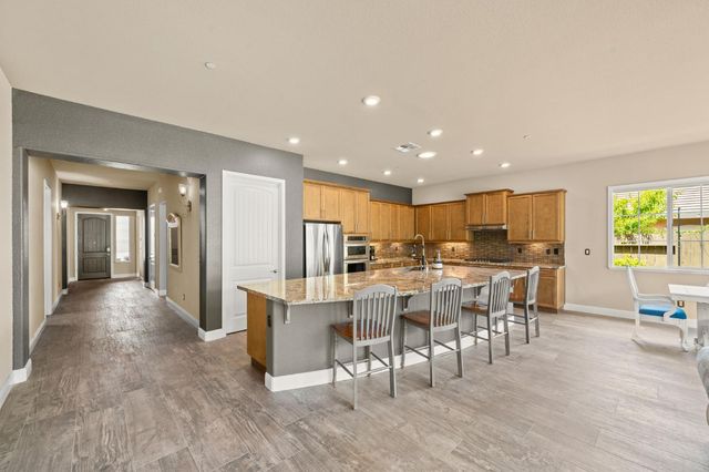 2305 Beamreach Ct, Lincoln, CA 95648