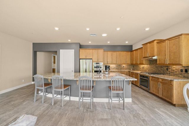 2305 Beamreach Ct, Lincoln, CA 95648