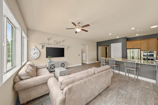 2305 Beamreach Ct, Lincoln, CA 95648