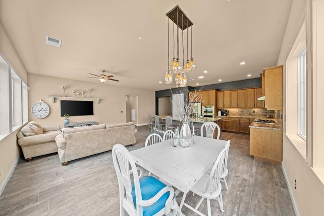 2305 Beamreach Ct, Lincoln, CA 95648