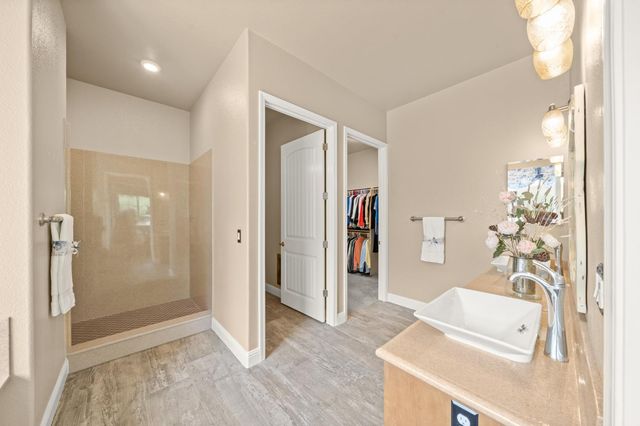 2305 Beamreach Ct, Lincoln, CA 95648