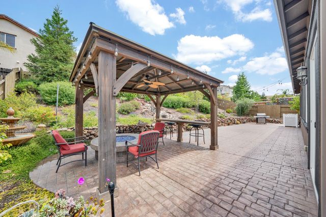 2305 Beamreach Ct, Lincoln, CA 95648