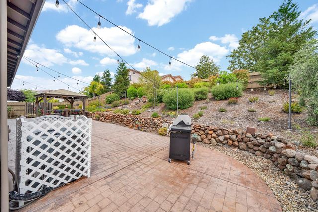 2305 Beamreach Ct, Lincoln, CA 95648
