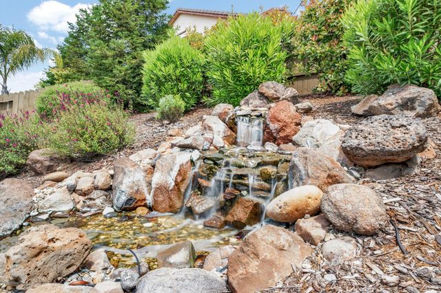 2305 Beamreach Ct, Lincoln, CA 95648